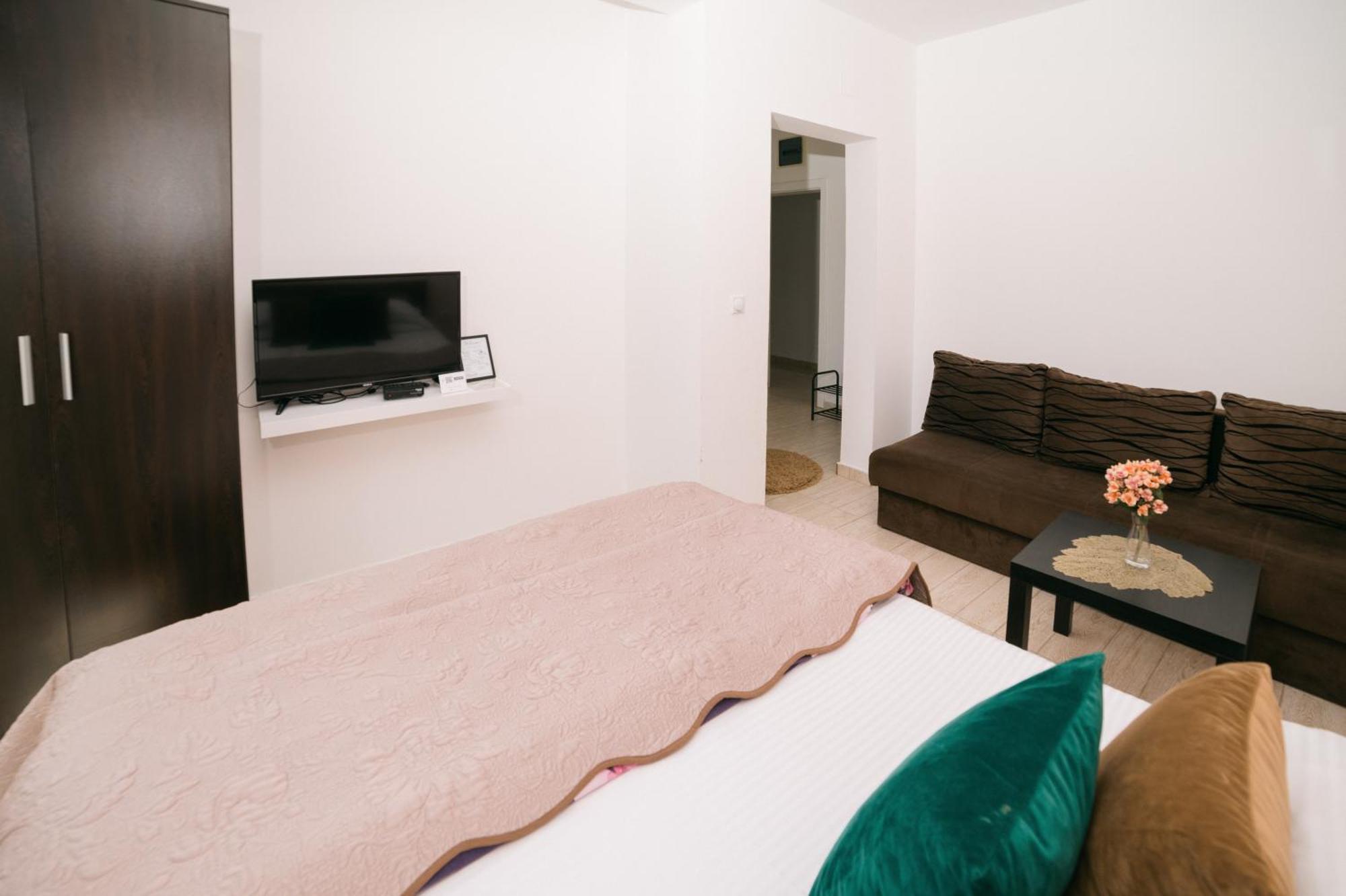 Apartments Lungo Mare Ulcinj Luaran gambar